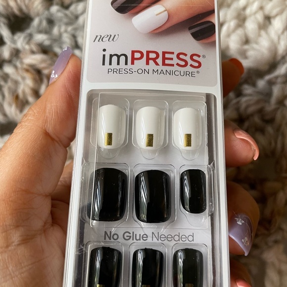 Impress Nails Mod Black and White Press On Nails NEW - Picture 2 of 6